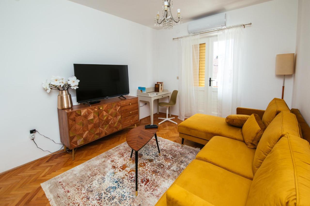 Apartment Michelin Primošten Esterno foto